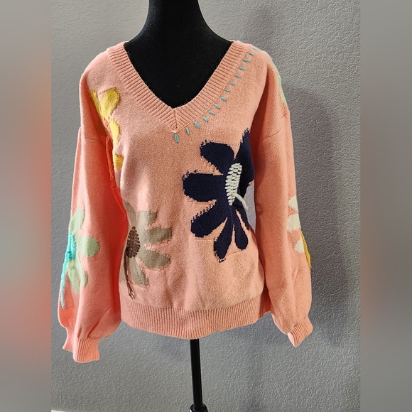 POL Pink Floral V-Neck Sweater - Picture 2 of 5